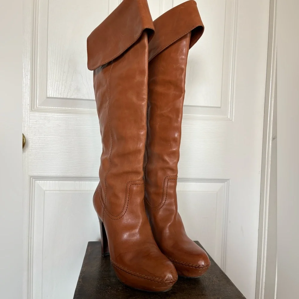 Frye Women’s Leather Anna Cuff Pull On Boots - Picture 5 of 11